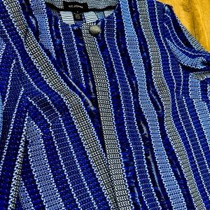 Beautiful St. John blazer with ornate top button size 16. Original tags on.